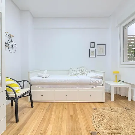 شقة Iturribide Hogar Moderno Junto Al Metro بلباو