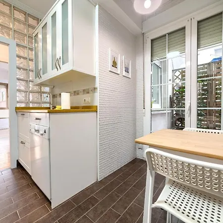 Iturribide Hogar Moderno Junto Al Metro Apartament Bilbao